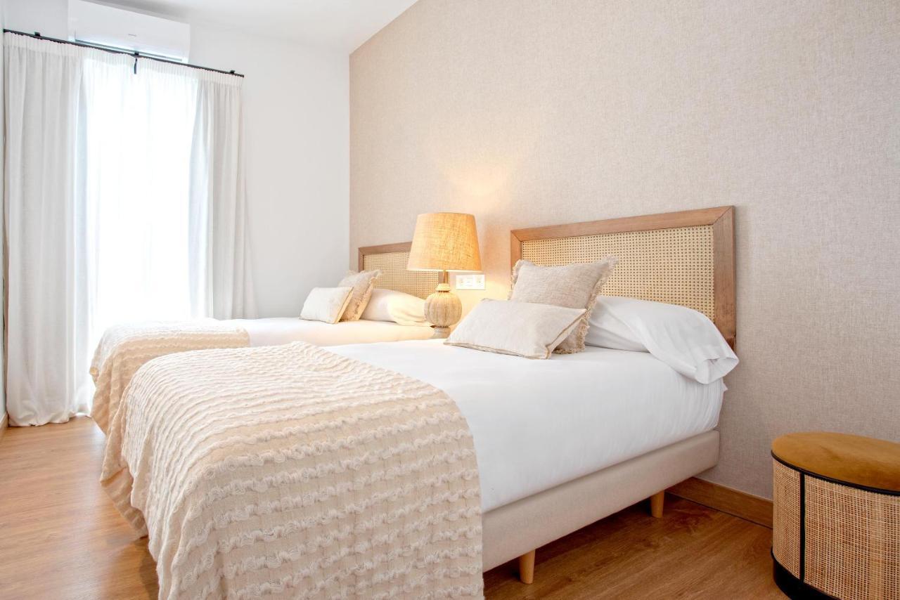 Genteel Home Plaza Nueva Гранада Экстерьер фото